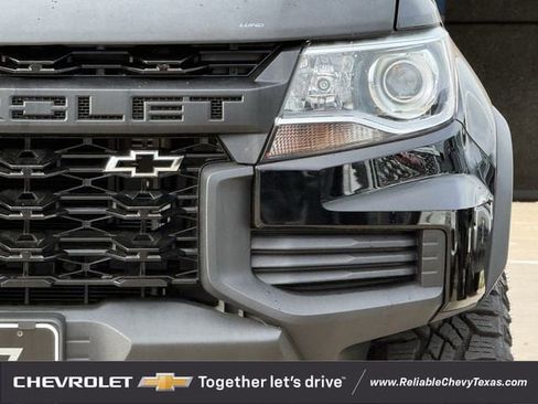 Used 2022 Chevrolet Colorado ZR2 AWD/4WD image 3