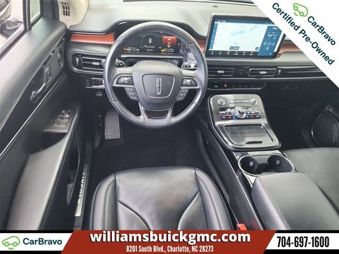 Used 2021 Lincoln Nautilus Reserve image 11