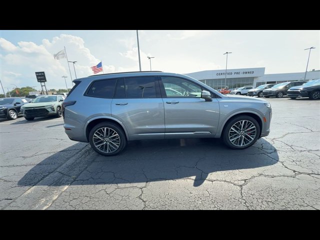 Certified 2024 Cadillac XT6 Sport w/ Technology Package AWD/4WD image 9