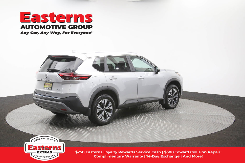 Used 2023 Nissan Rogue SV w/ SV Premium B Package AWD/4WD image 39