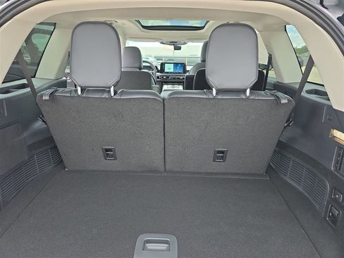 New 2025 Lincoln Aviator 2WD w/ Equipment Group 101A image 29