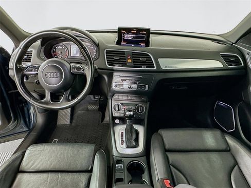 Used 2016 Audi Q3 2.0T Prestige image 3