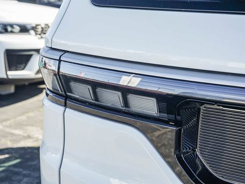 New 2026 Jeep Grand Wagoneer 4WD image 7