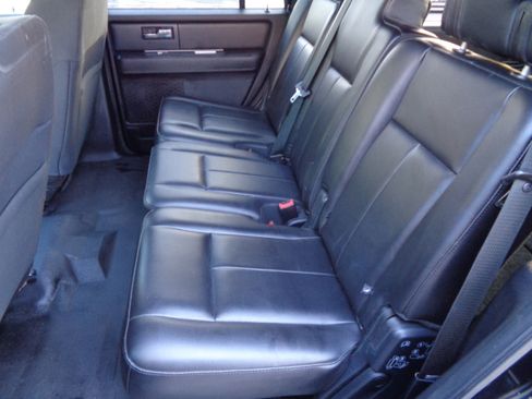Used 2016 Ford Expedition XL image 10