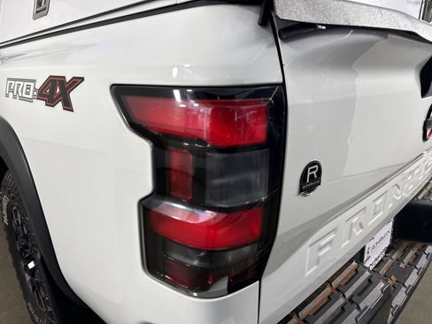Certified 2022 Nissan Frontier PRO-4X w/ Technology Package AWD/4WD image 31