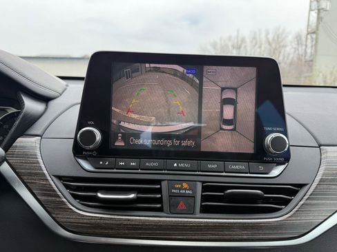 Used 2020 Nissan Altima 2.5 Platinum image 35