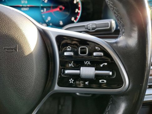 Used 2022 Mercedes-Benz GLE 350 GLE 350 w/ Premium Package image 27