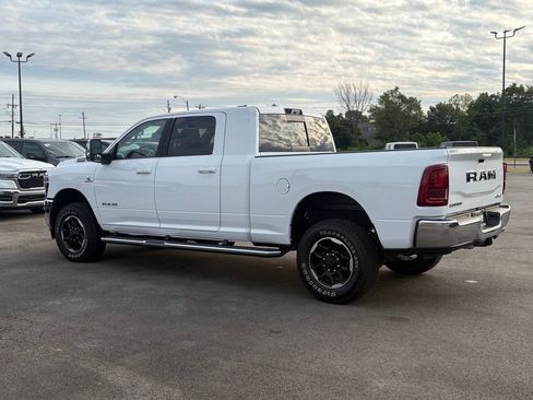 Used 2025 RAM 2500 Laramie AWD/4WD image 5