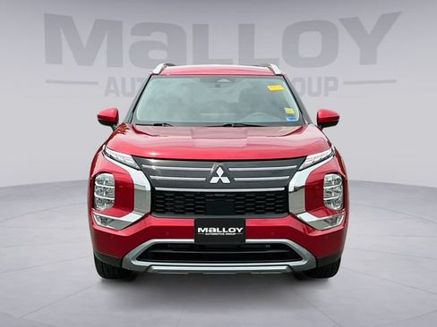 Used 2025 Mitsubishi Outlander SE AWD/4WD image 8