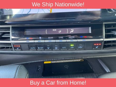 Used 2024 Toyota Sienna XSE w/ XSE Plus Package AWD/4WD image 31