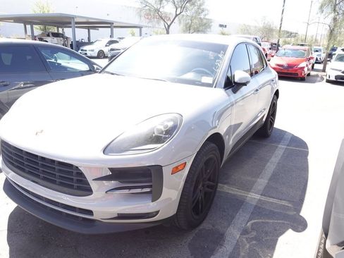 Used 2021 Porsche Macan AWD/4WD image 1