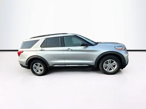 Certified 2021 Ford Explorer XLT w/ Class III Trailer Tow Package AWD/4WD image 12