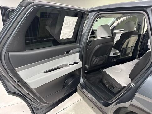 Used 2021 Hyundai Palisade SE AWD/4WD image 21