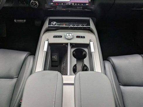 New 2026 Lincoln Navigator L Reserve w/ Jet Appearance Package image 17