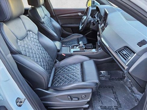 Used 2021 Audi SQ5 Premium Plus w/ Premium Plus Package image 21