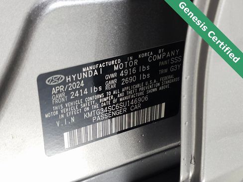 Used 2025 Genesis G70 2.5T w/ Sport Prestige Package image 35