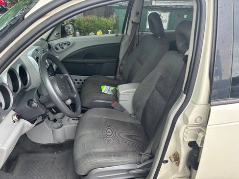 Used 2007 Chrysler PT Cruiser FWD image 18