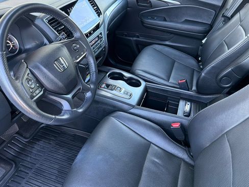 Used 2023 Honda Passport EX-L image 9