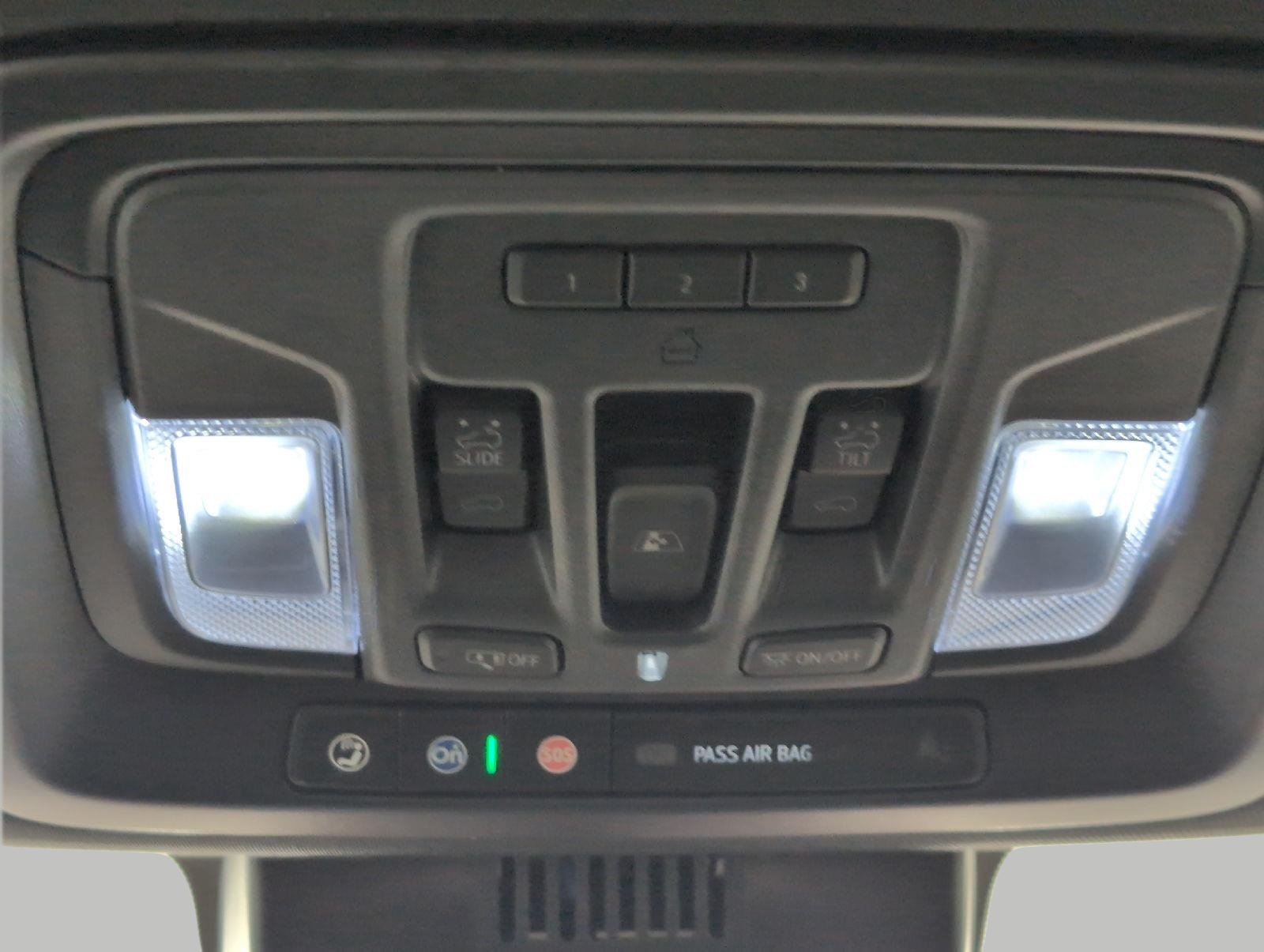 Used 2026 Chevrolet Silverado 2500 ZR2 AWD/4WD image 18