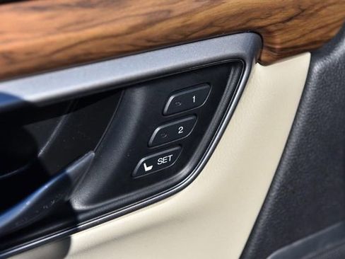 Used 2022 Honda CR-V EX-L image 9