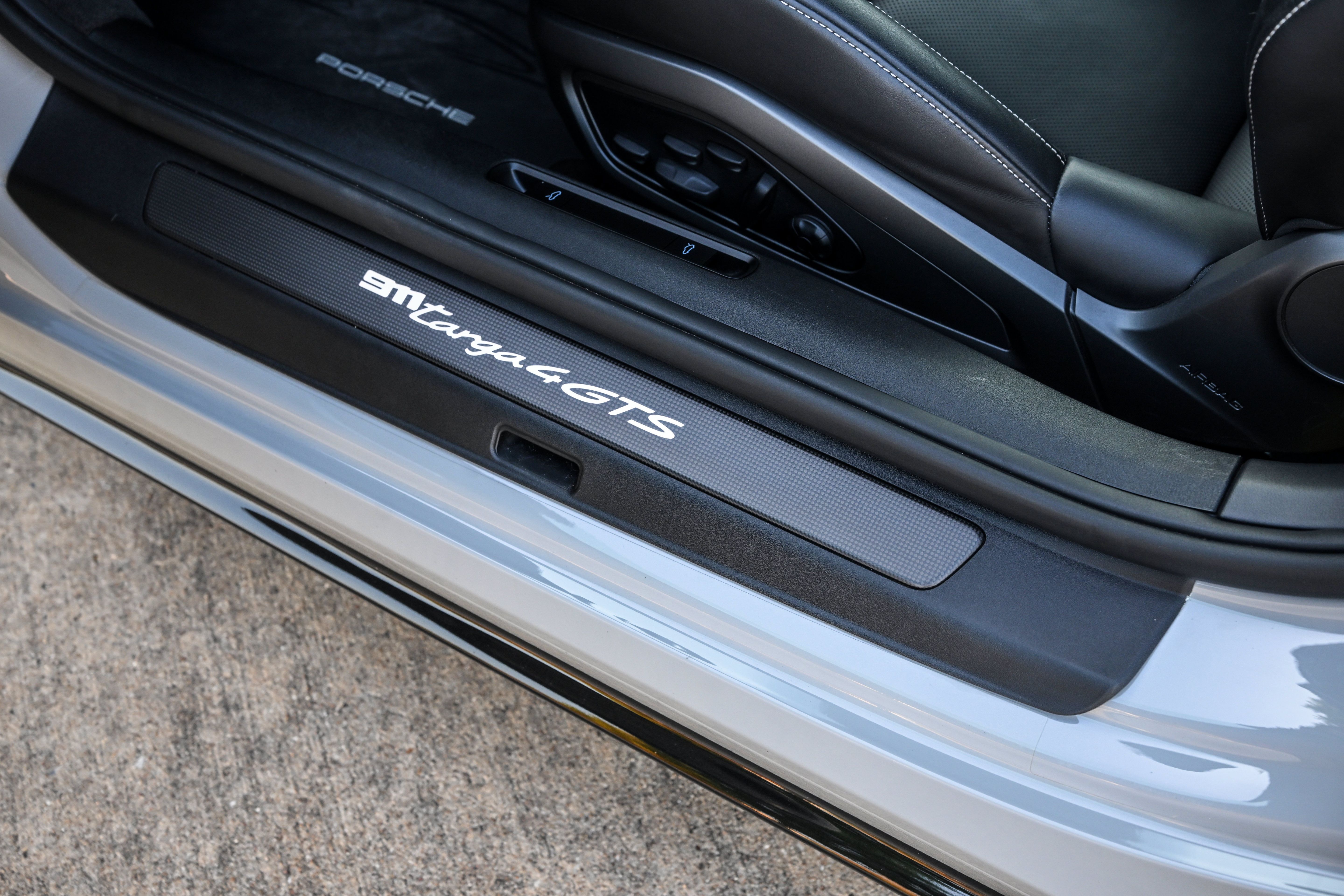 Used 2022 Porsche 911 AWD/4WD image 69