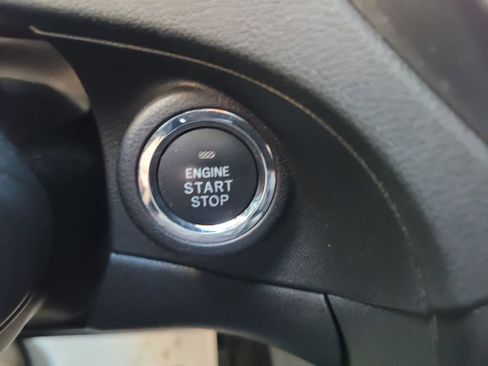 Used 2022 Subaru Ascent Limited w/ Technology Package image 38