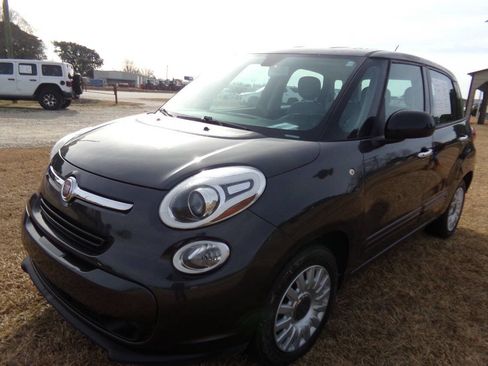 Used 2014 FIAT 500L Pop image 19