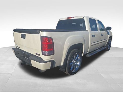 Used 2012 GMC Sierra 1500 Denali image 5