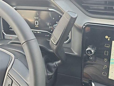 New 2025 GMC Sierra 2500 Denali w/ Technology Package image 14