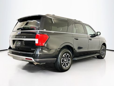 Used 2024 Ford Expedition Max XLT image 9