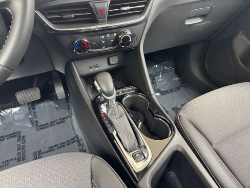 Used 2025 Buick Encore GX Preferred FWD image 41