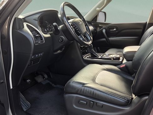 Used 2020 INFINITI QX80 Luxe w/ Proassist Package RWD image 13