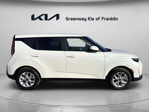 New 2025 Kia Soul LX image 8