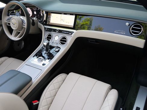 Used 2022 Bentley Continental GT Mulliner image 2