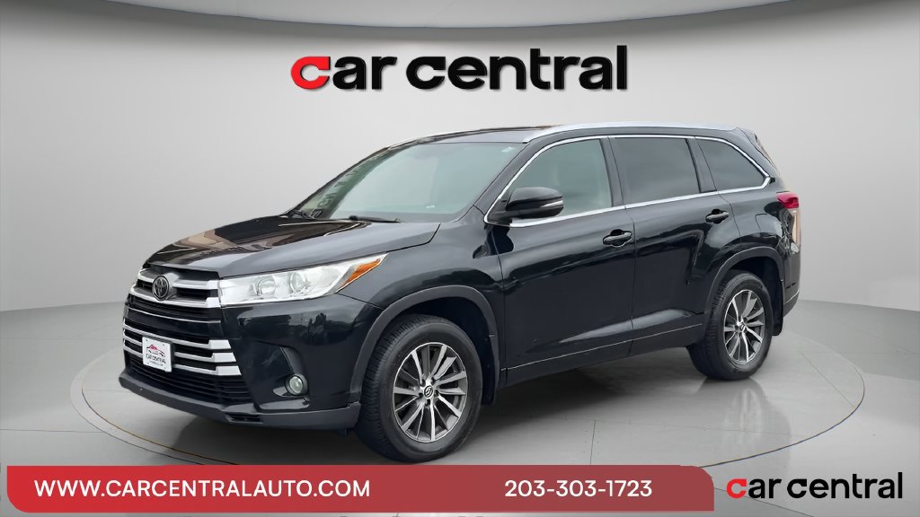 Used 2018 Toyota Highlander XLE AWD/4WD image 1