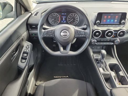 Used 2024 Nissan Sentra S image 14