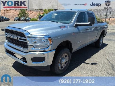 Used 2022 RAM 2500 Tradesman AWD/4WD image 1
