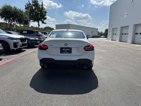 Used 2025 BMW 230i xDrive Coupe w/ Convenience Package AWD/4WD image 12