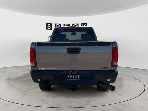 Used 2011 GMC Sierra 2500 SLT w/ SLT Convenience Package AWD/4WD image 6
