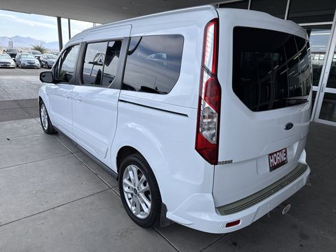 Used 2015 Ford Transit Connect Titanium image 6