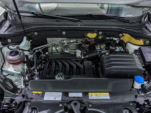 Used 2023 Volkswagen Atlas SEL Premium image 49