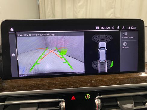 Used 2023 BMW X3 xDrive30i w/ Premium Package image 15