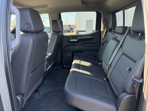 Certified 2023 GMC Sierra 1500 Elevation w/ Elevation Premium Package image 15