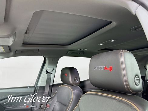 Used 2022 GMC Acadia AT4 w/ Technology Package image 27