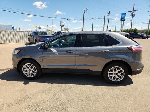 Used 2024 Ford Edge SEL image 2