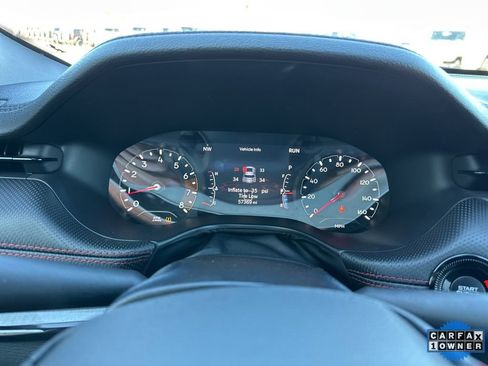 Used 2023 Jeep Compass Trailhawk image 5