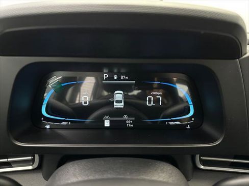 New 2026 Hyundai Elantra SE FWD image 25