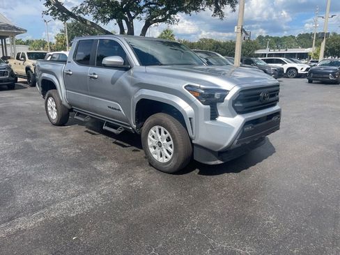 Used 2026 Toyota Tacoma SR5 RWD image 7