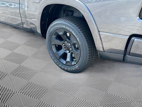 New 2026 RAM 1500 4x4 Crew Cab image 36