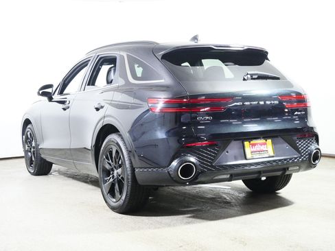 Used 2022 Genesis GV70 3.5T Sport w/ Sport Advanced Package AWD/4WD image 5